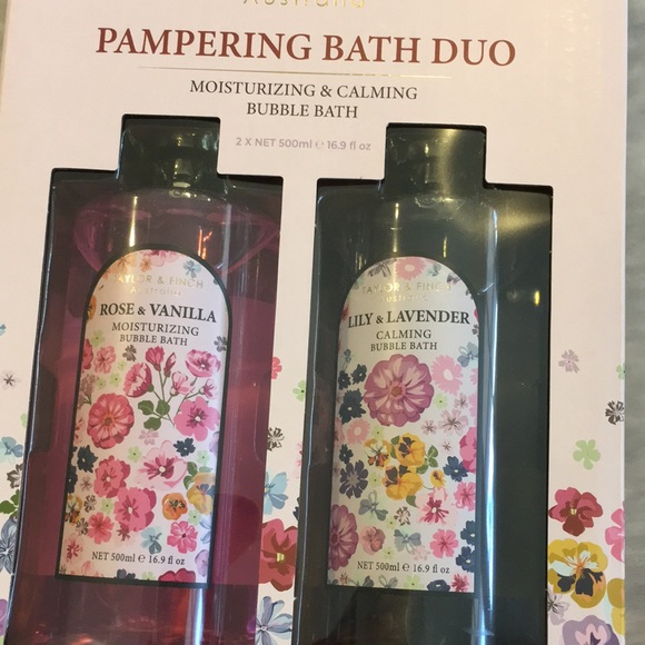 Taylor Finch Australia Pampering Bubble Bath Floral Duo NWT 2 16.9scented Bubble - Picture 16 of 16